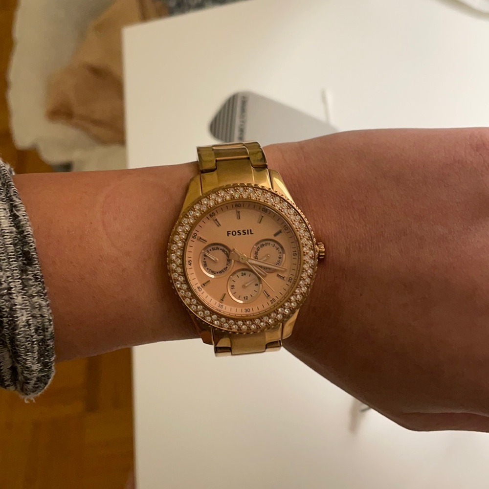 Rose Gold Fossil watch